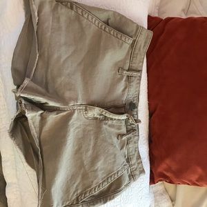 Universal Threads  Shorts